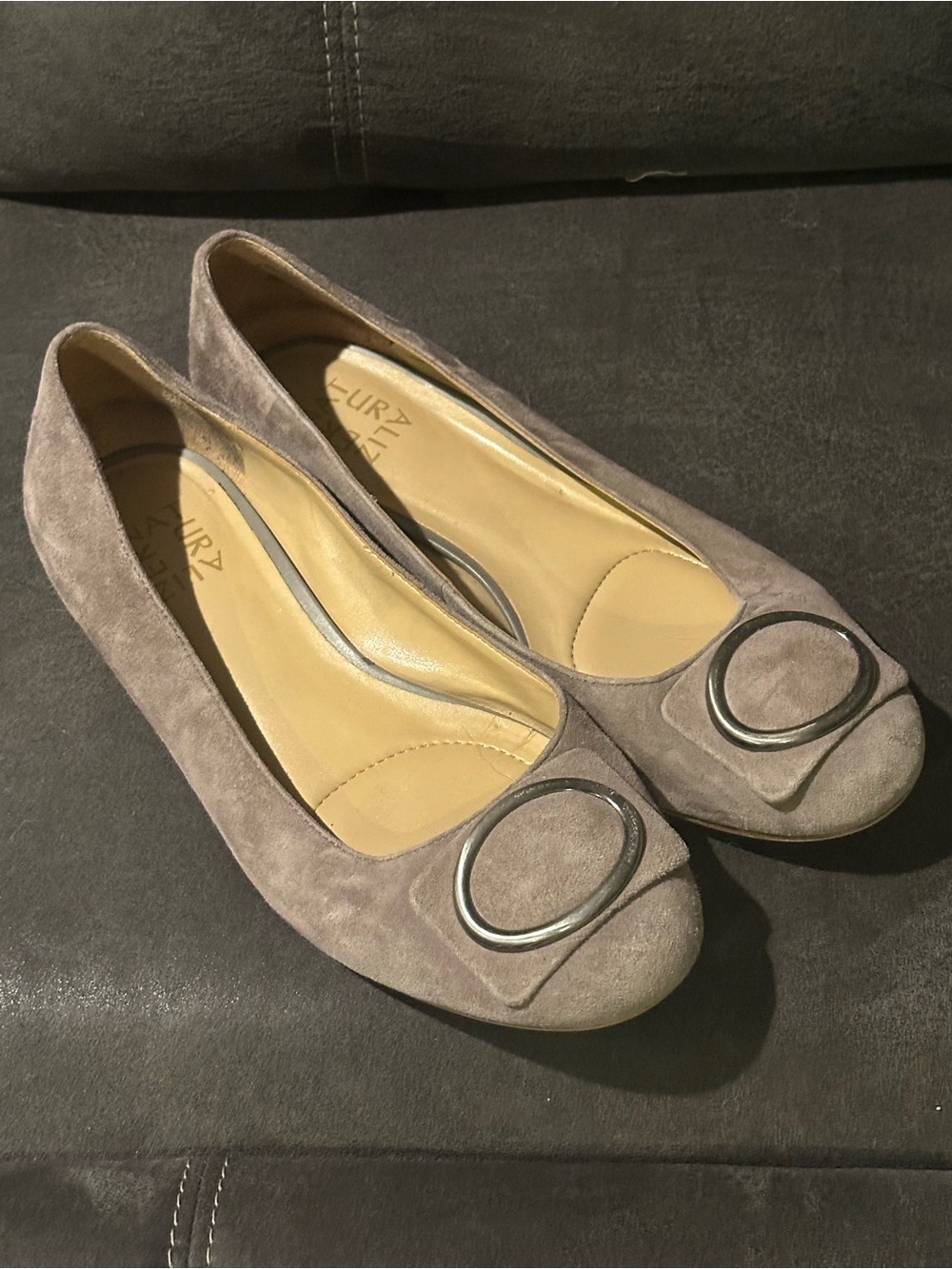 Naturalizer Taupe Suede Leather Ballet Flats - 8.5 Wide